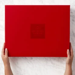 Deluxe Signature Charcuterie Gift Box -Hickory Farms Elegant Shop 19 core box alt