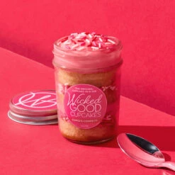 Date Night Cupcake 2-Pack & Rosé Gift Set -Hickory Farms Elegant Shop cupids confetti cupcake jar 003584 label red