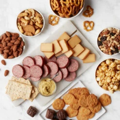 Golden Gourmet Gift Basket -Hickory Farms Elegant Shop golden gourmet gift basket 002323 2 3