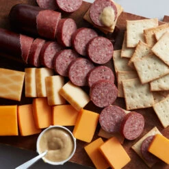 Classic Beef Gift Box -Hickory Farms Elegant Shop hearty beef gift box 12521 2 3