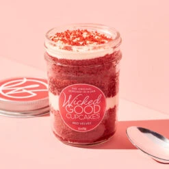 Cupcakes & Tost Non-Alcoholic Rosé Gift Set -Hickory Farms Elegant Shop red velvet cupcake 003561 alt 2