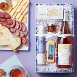 Snacks & Rosé Wine Gift Set