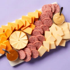 Sunny Summer Sausage & Cheese Gift Box -Hickory Farms Elegant Shop sunny summer sausage cheese gift box 001278 2