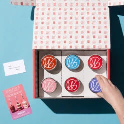 Variety Cupcake 6-Pack -Hickory Farms Elegant Shop unboxing alt 003537 1